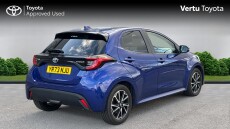 Toyota Yaris 1.5 Hybrid Design 5dr CVT Hybrid Hatchback